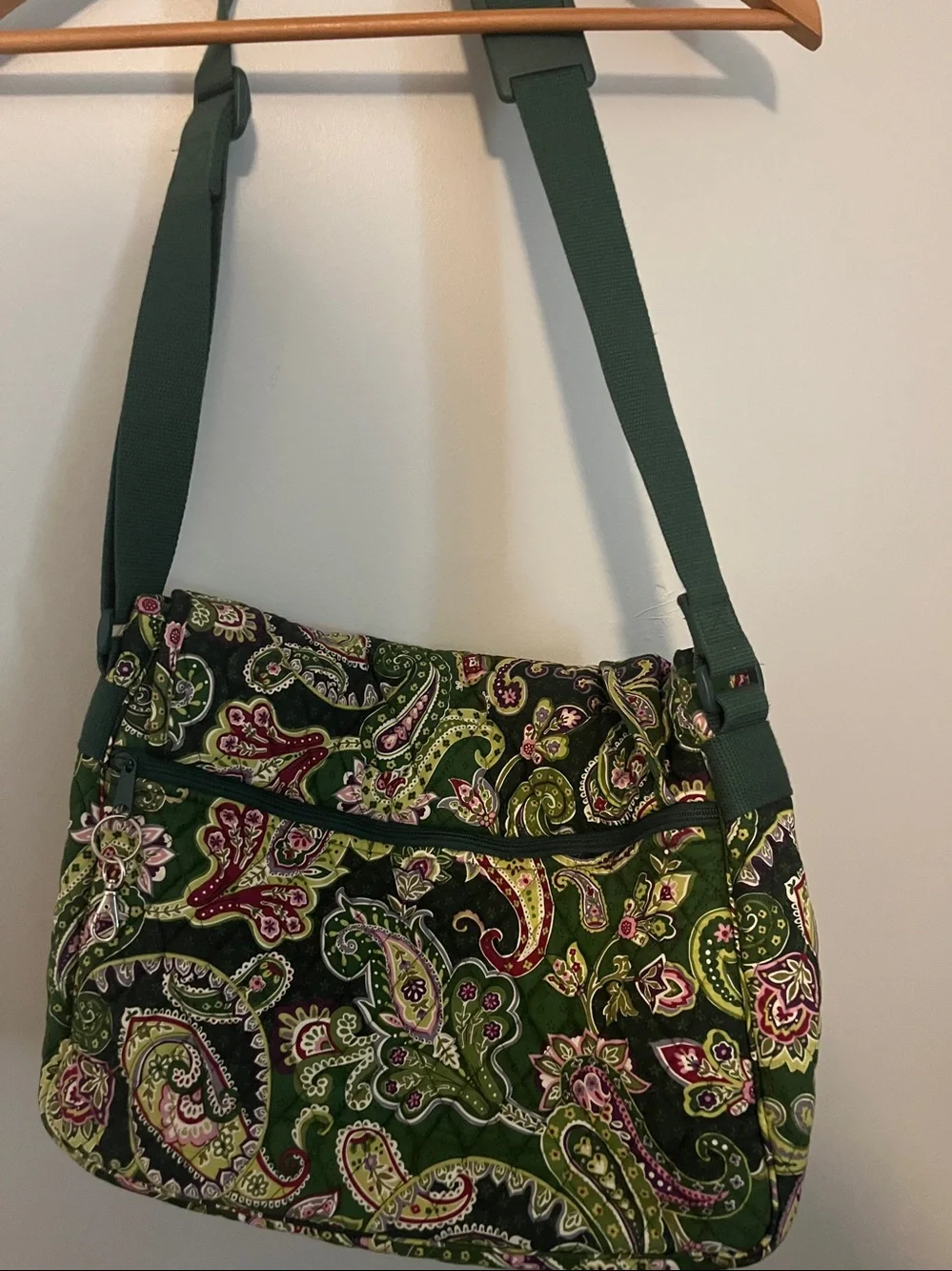 Vera Bradley messenger bag - Picture 3 of 6